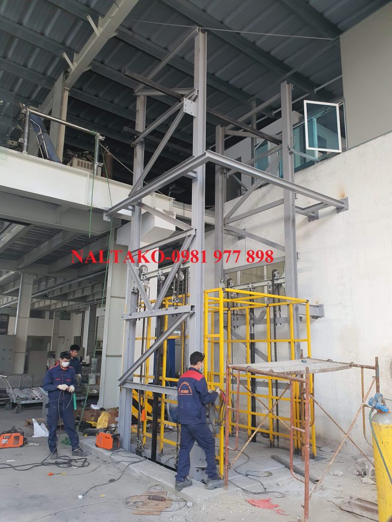 Thang máy công nghiệp giá tốt chất lượng tại Hà Nội