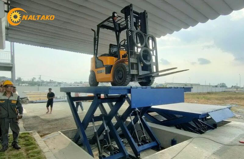 Bàn Nâng Thủy Lực 400kg Bàn Nâng Thủy Lực 400kg