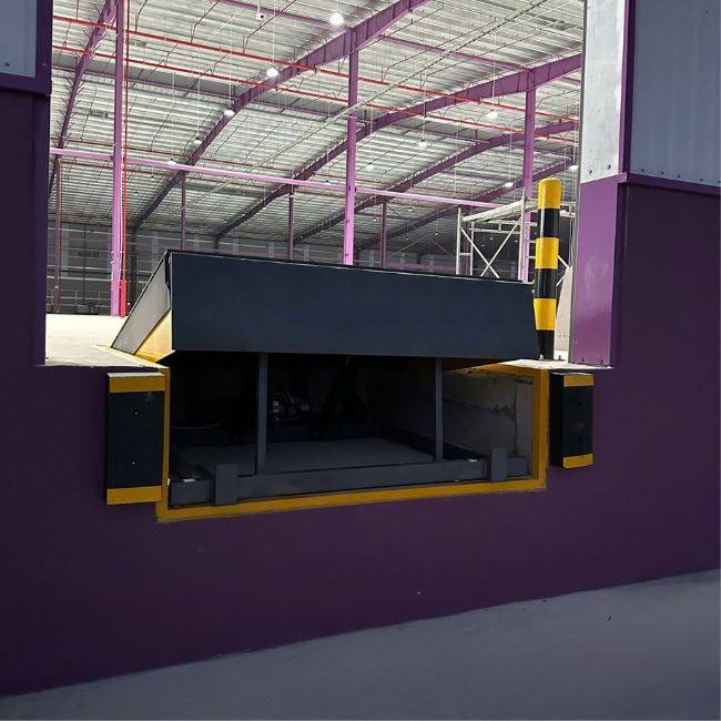 Sàn nâng Dock Leveler 8 tấn Sàn nâng Dock Leveler 8 tấn