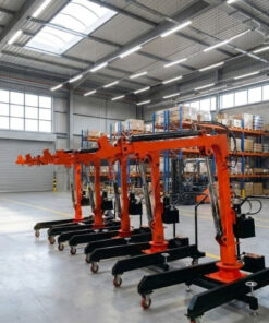 Cần cẩu mini di động 500kg có khả năng vươn cần tốt