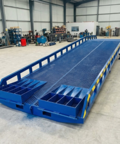 14 to 20-Ton Mobile Dock Ramp 14 to 20-Ton Mobile Dock Ramp