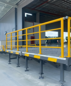 Checkered Plate Surface Forklift Ramp