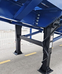 Cầu dẫn xe nâng lên container có chân chống