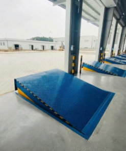 Dock container thủy lực