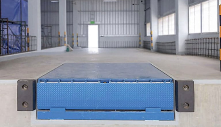 Dock Container – Sàn nâng hạ container 5 Dock Container – Sàn nâng hạ container 5