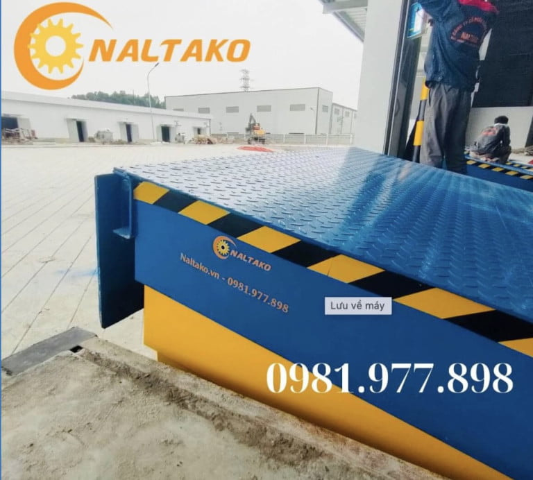 Dock Container – Sàn nâng hạ container 3 Dock Container – Sàn nâng hạ container 3