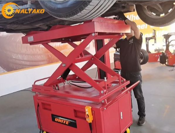 Bàn Nâng Pin Xe Ô Tô Điện 5 Bàn Nâng Pin Xe Ô Tô Điện 5