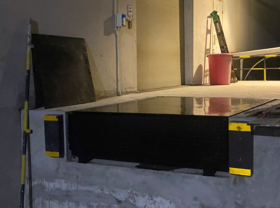 Bàn giao Dock Leveler tại Vsip Bắc Ninh