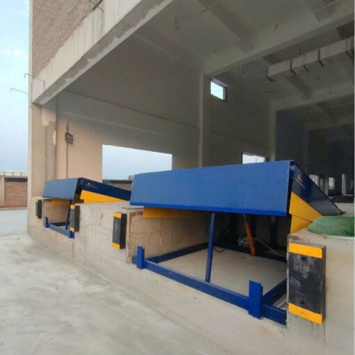 Sàn nâng 2.4×1.8m thủy lực