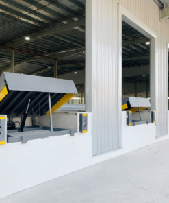 Automatic Dock Leveler 2