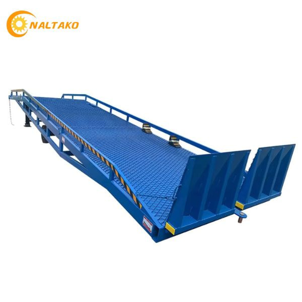 Cầu dẫn xe nâng 12 tấn tiêu chuẩn 4 Cầu dẫn xe nâng 12 tấn tiêu chuẩn 4