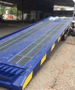 Cầu Dẫn Xe Nâng Sàn Grating 2