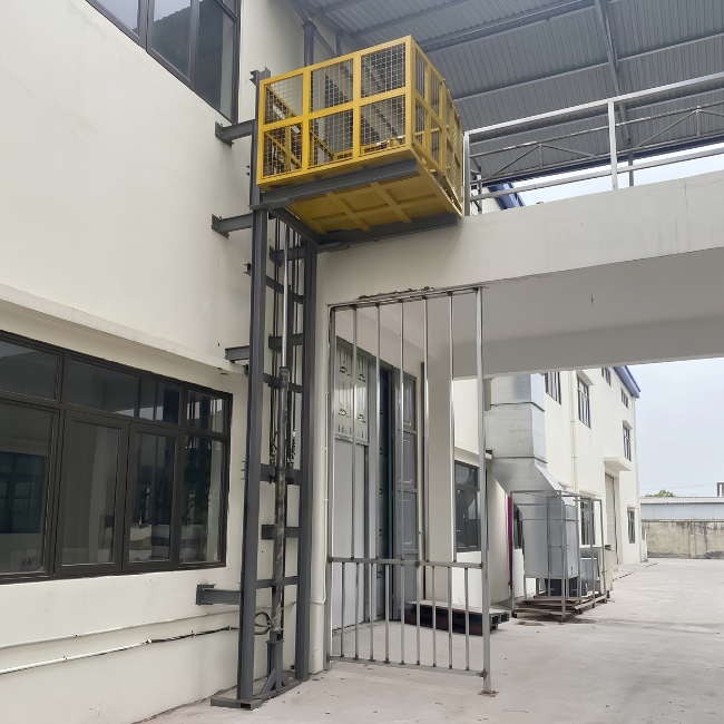 2-Post Hydraulic Freight Lift 4 2-Post Hydraulic Freight Lift 4