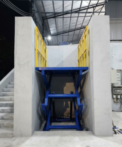 Hydraulic Scissor Lift 2
