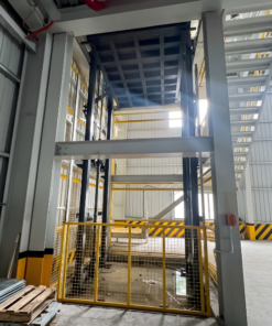 Cargo Lifting Winch 2