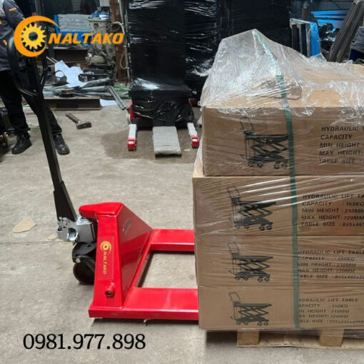 Xe Nâng Tay 2 Tấn 7