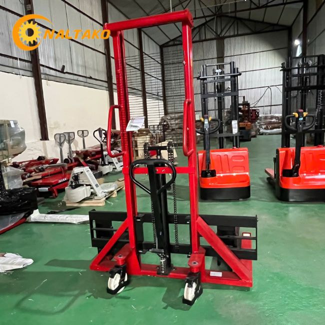 Xe nâng tay cao càng rộng 3 Xe nâng tay cao càng rộng 3