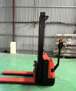 Xe nâng tay cao điện 2 tấn