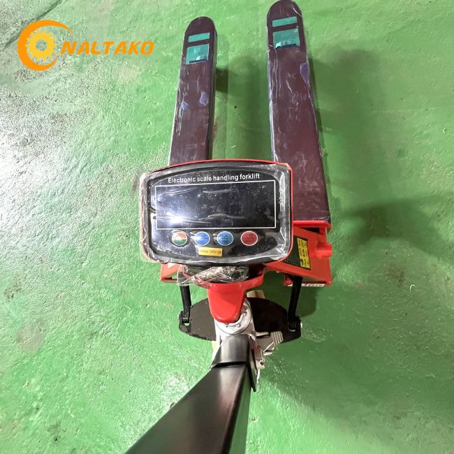 Cấu tạo xe nâng tay có gắn can điện tử
