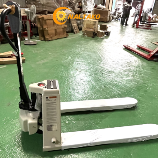 Xe nâng tay thấp điện 1,5 tấn 4